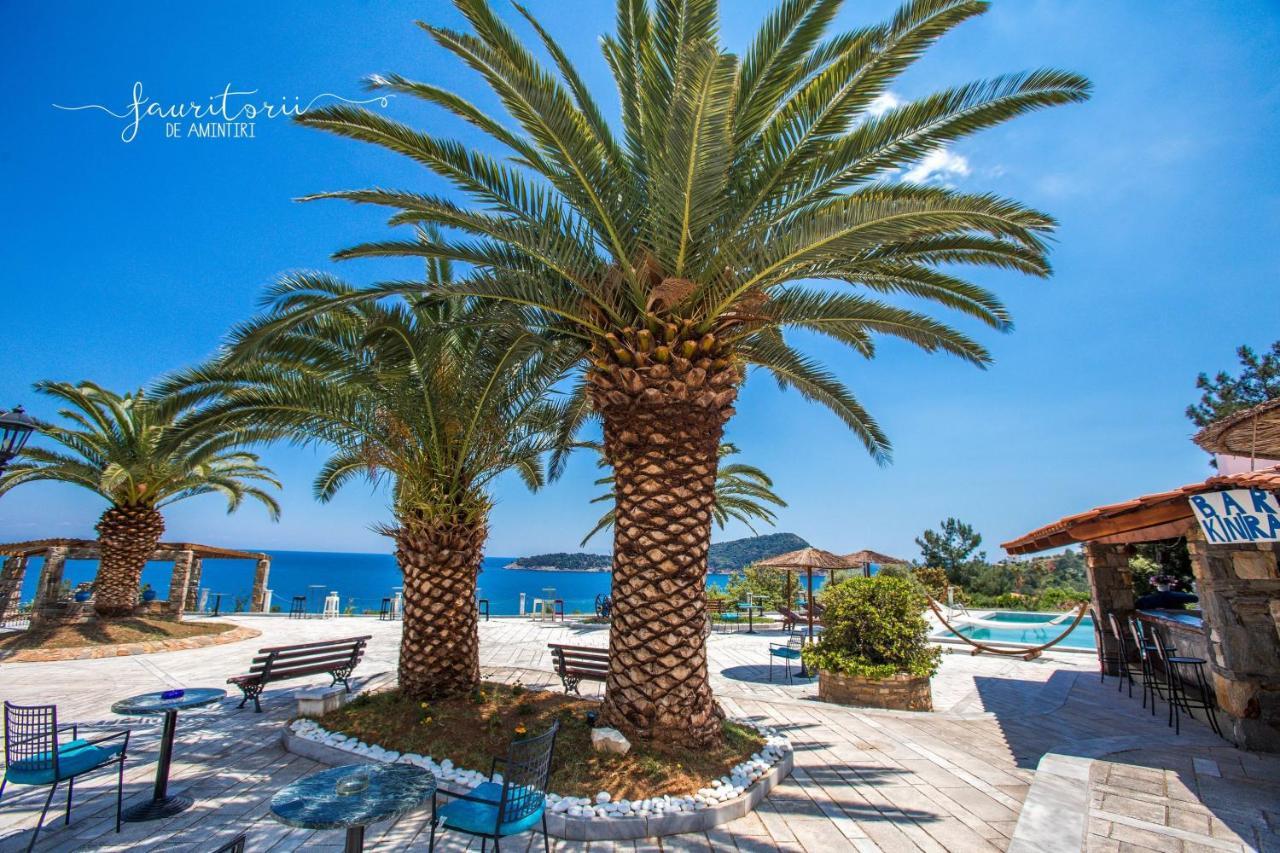 Kinira Beach Hotel Dış mekan fotoğraf