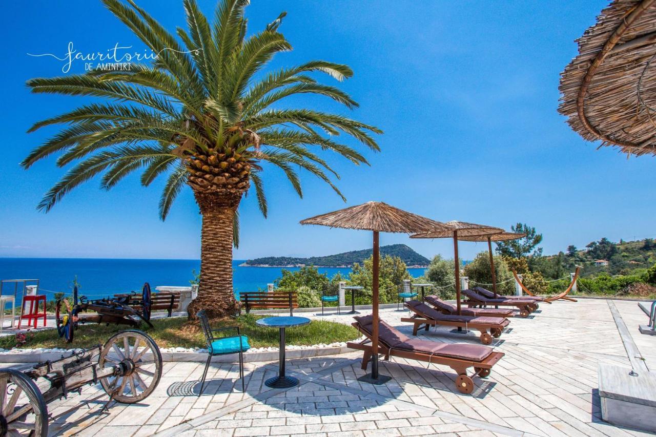 Kinira Beach Hotel Dış mekan fotoğraf
