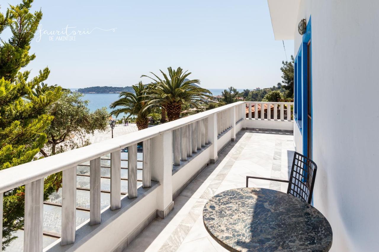 Kinira Beach Hotel Dış mekan fotoğraf