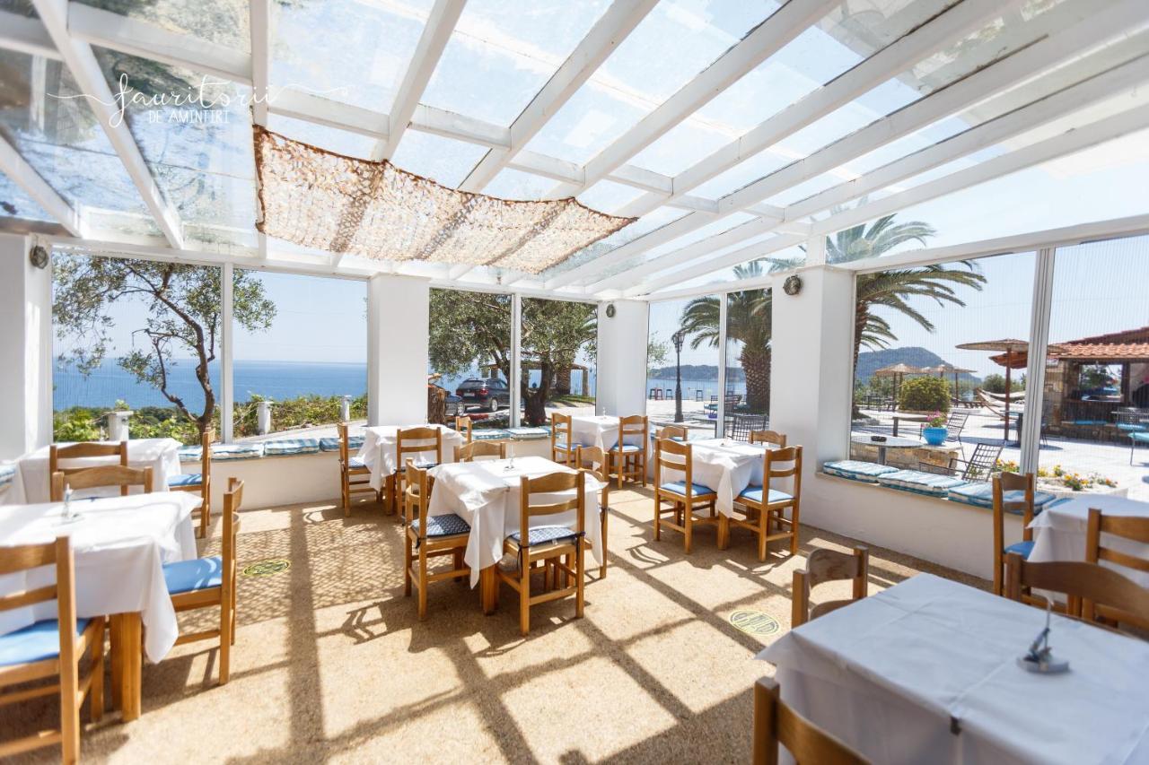 Kinira Beach Hotel Dış mekan fotoğraf