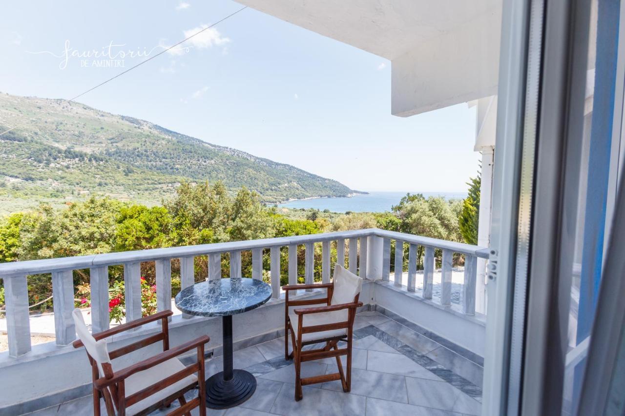 Kinira Beach Hotel Dış mekan fotoğraf