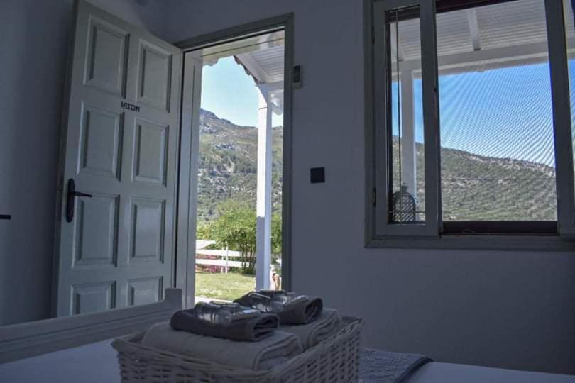 Kinira Beach Hotel Dış mekan fotoğraf