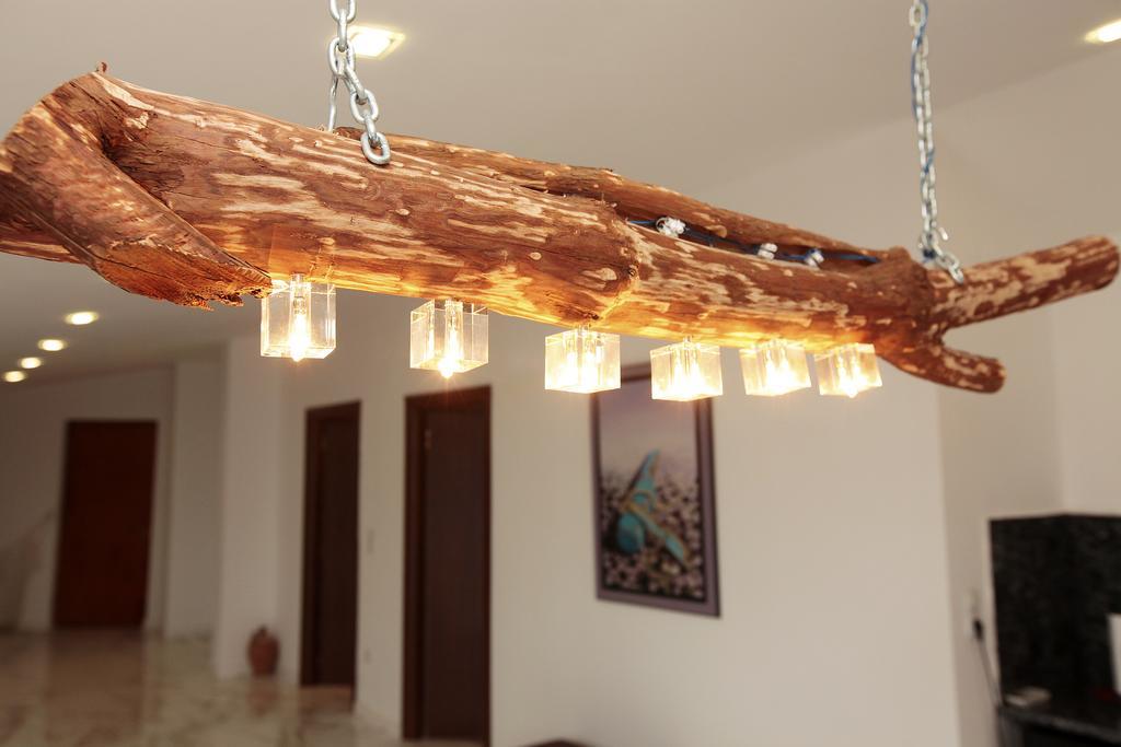Kinira Beach Hotel Dış mekan fotoğraf