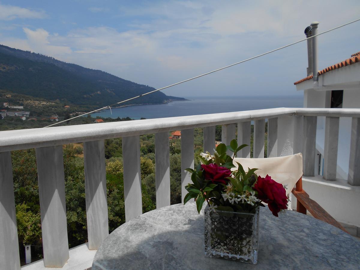 Kinira Beach Hotel Dış mekan fotoğraf
