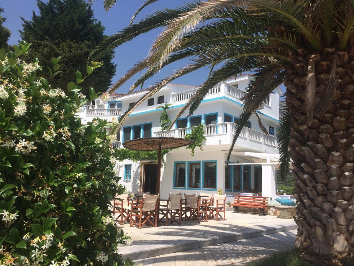 Kinira Beach Hotel Dış mekan fotoğraf
